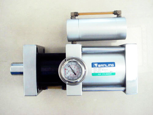 直压式气液增压缸MPTC型